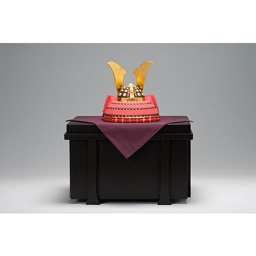 出世獅子兜 五月人形 兜飾り 木箱付き 美術工芸品 端午の節句　こどもの日 五月人形 兜 8号サイズ 桂 牡丹 獅子 | 端午の節句 飾り 兜飾り 一刀彫