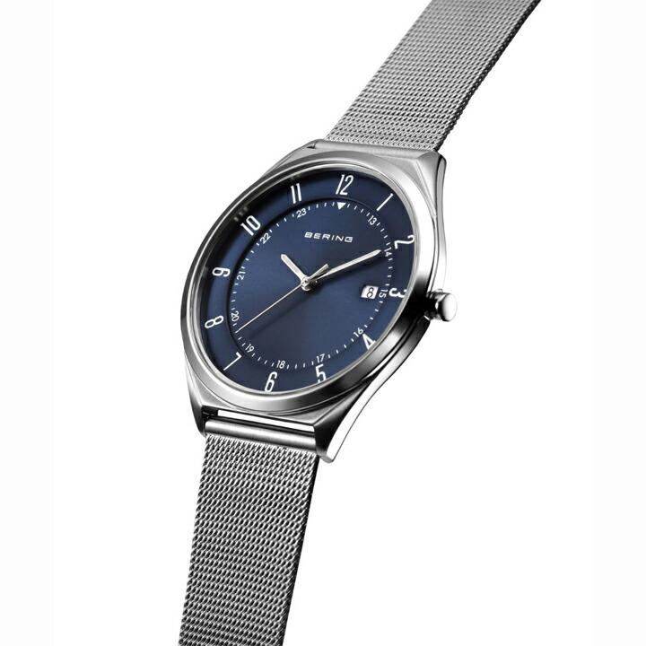 （ノベルティー付き）ベーリング BERING 腕時計 ウルトラスリム メッシュベルト グリーン×シルバー 18738-008 Amazon.co.jp: 【国内正規輸入品】BERING/ベーリング メンズ ユニセックス腕時計 ウルトラスリム 金属メッシュベルト ブルー×シルバー  サファイアガラス サージカルステンレススチール316L キズつきにくい 18738-007 : ファッション 