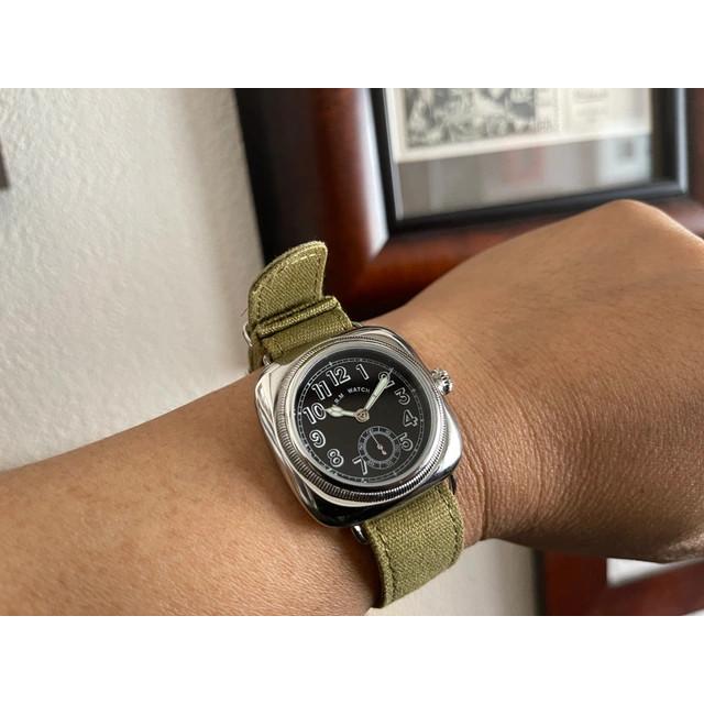 モントルロロイ　クッションウォッチ本革ベルト M.R.M.W. モントルロロイ ザ・クッションウォッチ クォーツ