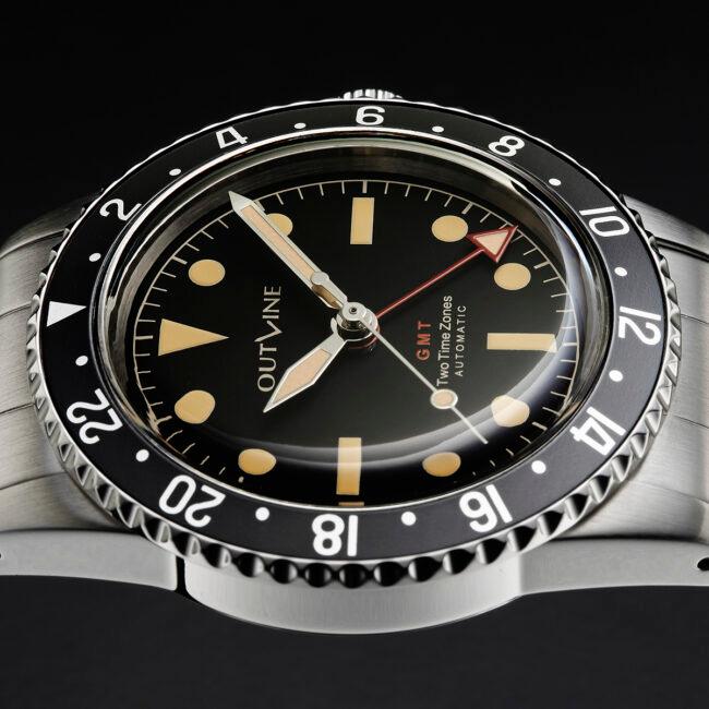 ボーナスストア＋10%  アウトライン アウトライン・ジーエムティ1960 OUTLINE GMT-1960 自動巻 37mm 5気圧防水 腕時計 正規品 YK20244-3BKBKの画像