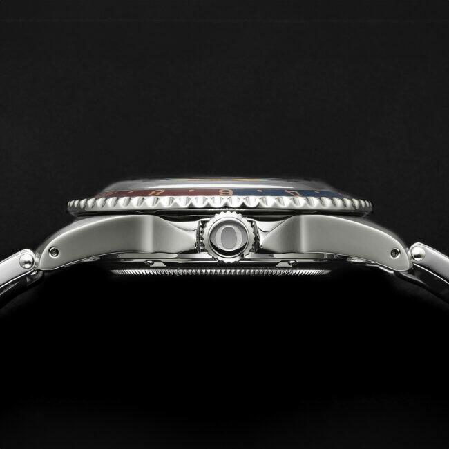 ボーナスストア＋10%  アウトライン アウトライン・ジーエムティ1960 OUTLINE GMT-1960 自動巻 37mm 5気圧防水 腕時計 正規品 YK20244-3BKBKの画像