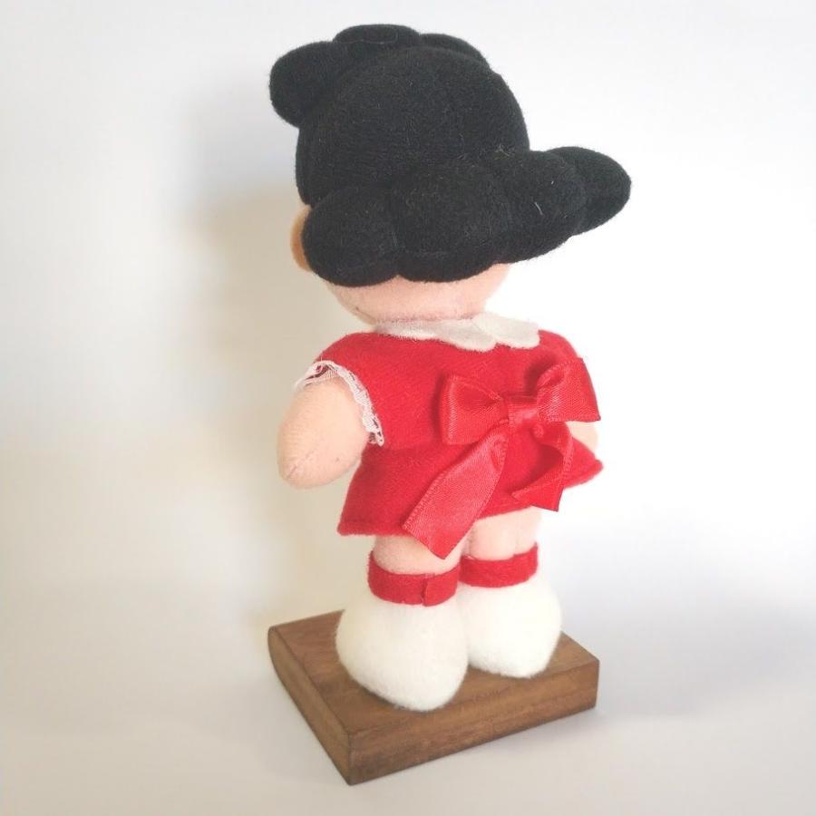 スヌーピー５０周年ミニドール ルーシー ｐｅａｎｕｔｓ Sn 壱刻館ヤフー店 通販 Yahoo ショッピング