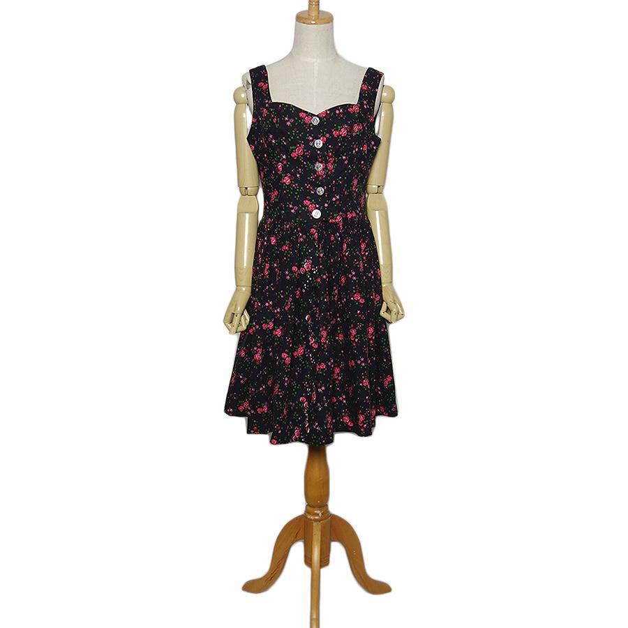 チロルワンピース ハンドメイド ディアンドル 黒地に花柄の生地 ドレス レディース Xlサイズ位 ヨーロッパ 民族衣装 古着 ワンピース Ydress 2431 異国屋 通販 Yahoo ショッピング