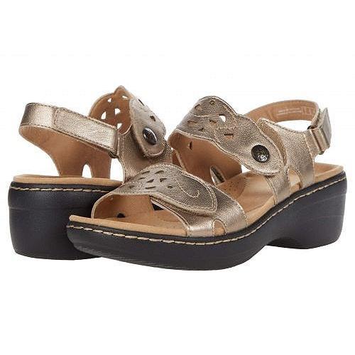 素晴らしい品質 Clarks クラークス レディース 女性用 シューズ 靴 ヒール Clarks クラークス レディース 女性用 シューズ 靴 ヒール Merliah Dove Metallic Leather シューズ Www Santoangelbritishschool Es