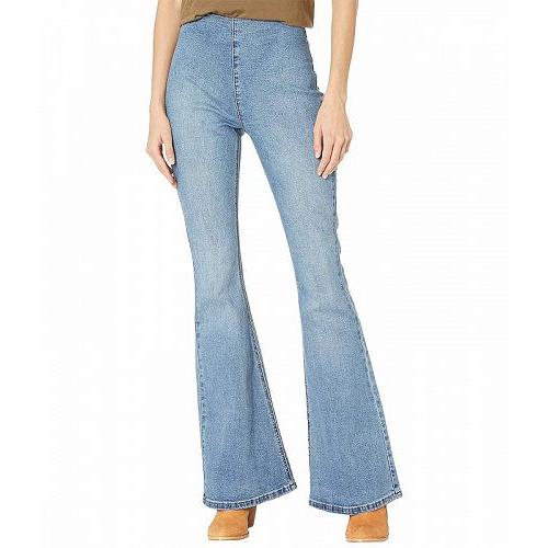 新規購入 Rock And Roll Cowgirl ロックンロールカウガール レディース 女性用 ファッション ジーンズ デニム High Rise Flare Bargain Bell In Medium Wash Wph8172 激安特価 Vms Outsourcingskill Com