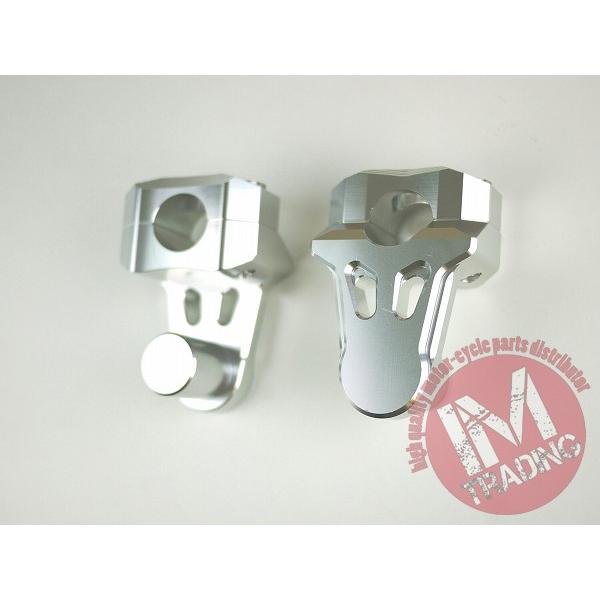 バーマウント可変ライザー 銀 アップハンキット 22.2mmハンドル用GSR250Fバンバン200 スカイウェイブ GSR400 インパルス GSX1400 GS1200SS