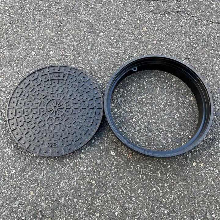 伊藤鉄工 小口径桝蓋 サイズ 300 鋳鉄製ふた 小口径マス用 耐 伊藤鉄工 小口径桝蓋 サイズ 300 鋳鉄製ふた 小口径マス用 耐