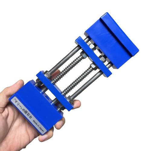 3技研 特殊樹脂製 マリーの砥石台 ブルー レッド グリーン