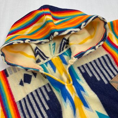 限定数・現地直輸入・ポンチョ】エクアドル先住民のネイティブポンチョ