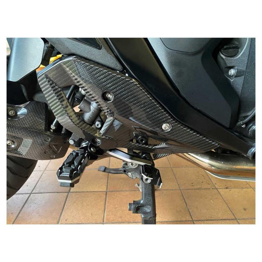 【正規輸入代理店】DUCABIKE (DBK) - ドライカーボン ヒールガード (艶あり) R1300 GS / ADVENTURE '24-25_6