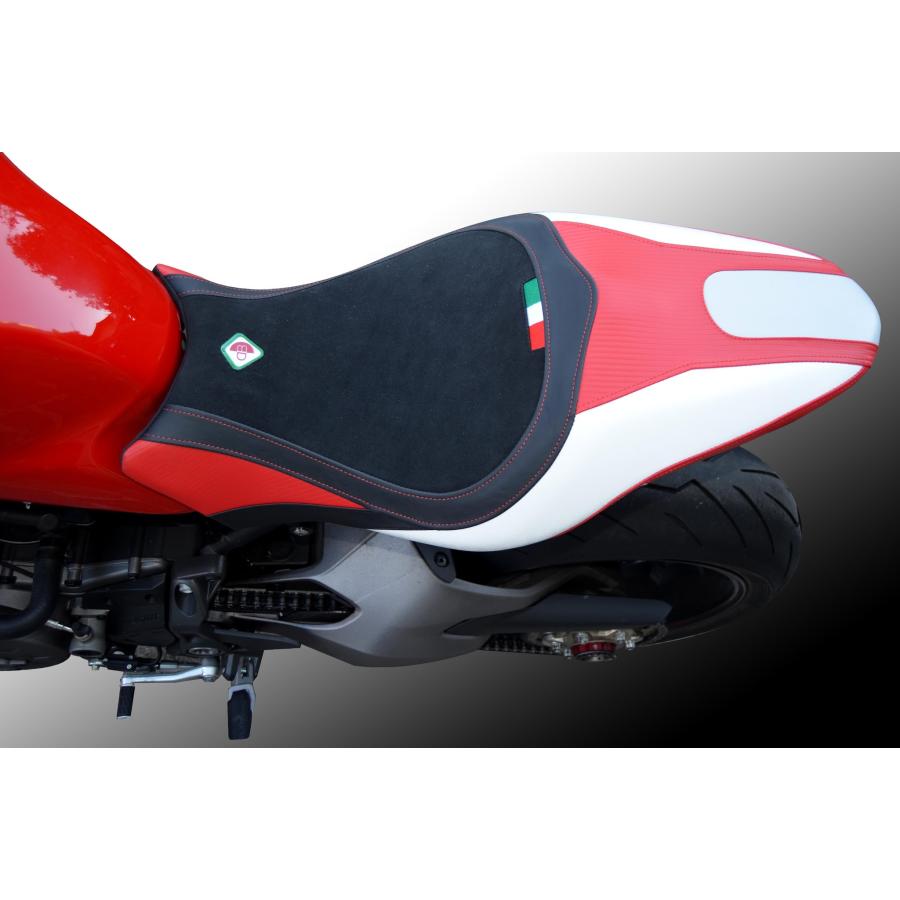 【正規輸入代理店】DUCABIKE (DBK) - 純正シート用カバー MONSTER 821 '18-21 / 1200 / S '17-21 ブラック / レッド_2