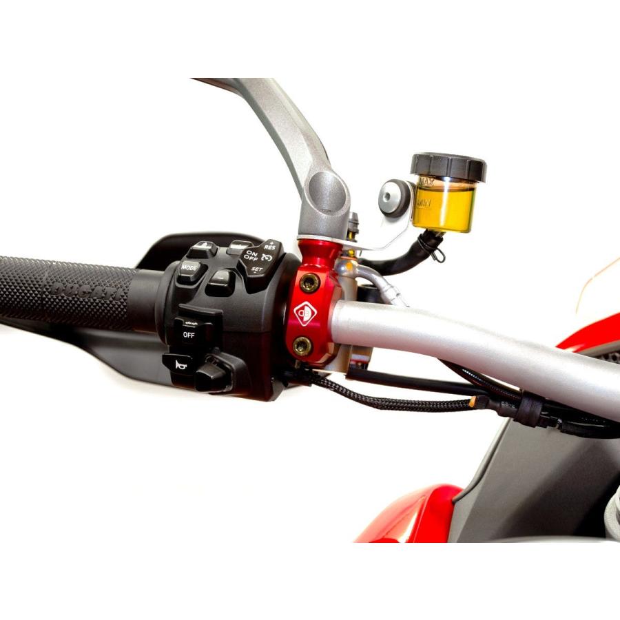 【正規輸入代理店】DUCABIKE (DBK) - マスターシリンダークランプ クラッチ側 MULTISTRADA V4 / S / PIKES PEAK / RALLY / RS '21-25 / V2 / S '25-26 レッド_4
