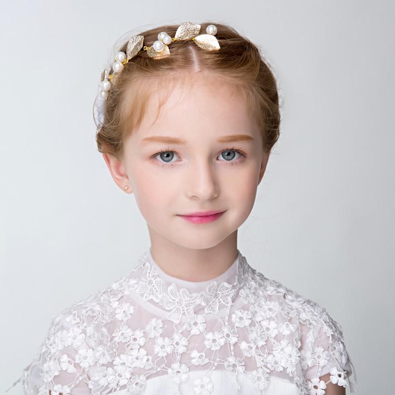 ヘアアクセサリー ヘッドドレス 子供 髪飾り 女の子 キッズ 花 ホワイト パール ティアラ カチューシャ ピアノ 発表会 ウエディング ブライダル 写真撮影 Hc33 Sale 94 Off