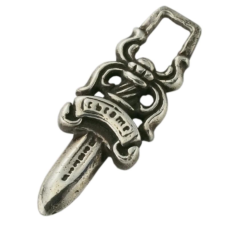 CHROME HEARTS（クロムハーツ） ダガー ハートペンダント ハートダガー