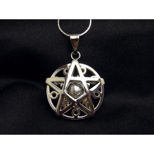 高品質 ペンダントトップ ギベオン 五芒星タイプ 約29mm SV925