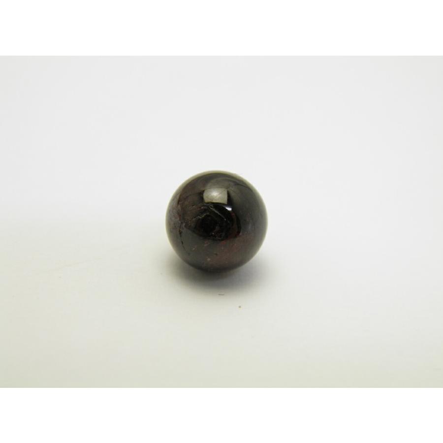 ガーネット丸玉　パワーストーン置物 丸玉 ガーネット 柘榴石 Garnet 生命力 愛情 変化 お守り 8mm 穴なし一