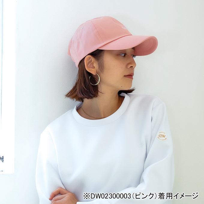 最終お値下げ★新品タグ付き★ダニエルウェリントン★ベージュロゴ入りキャップ★DW Daniel Wellington キャップ 帽子 ダニエルウェリントン ロゴ