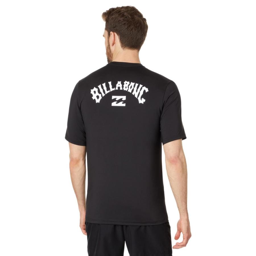 ビラボン (Billabong) メンズ ラッシュガード 水着・ビーチウェア Arch Wave Loose Fit Short Sleeve Rashguard (Black)｜import-garage｜02