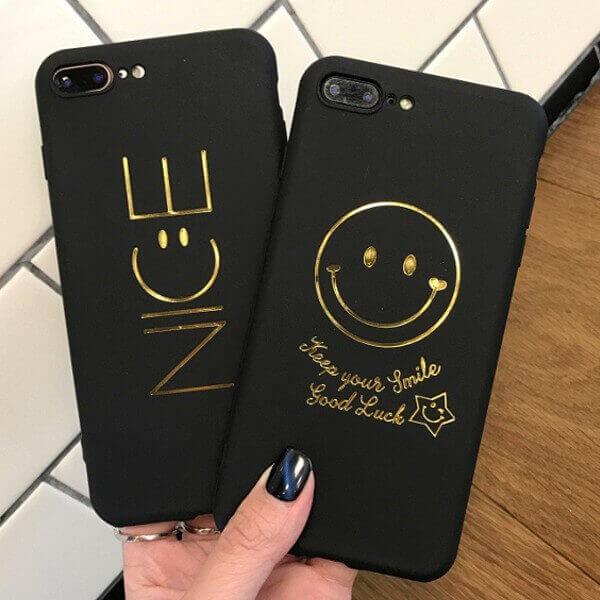 Iphone ケース 韓国 流行り ペア Iphonexs Iphone11 Iphonexr スマホ 携帯 ケース カバー キャラクター ゴールド 高級感 スマイル Nice ナイス Smiley Ysc005 Iphone14スマホケース韓国カバーのik 通販 Yahoo ショッピング