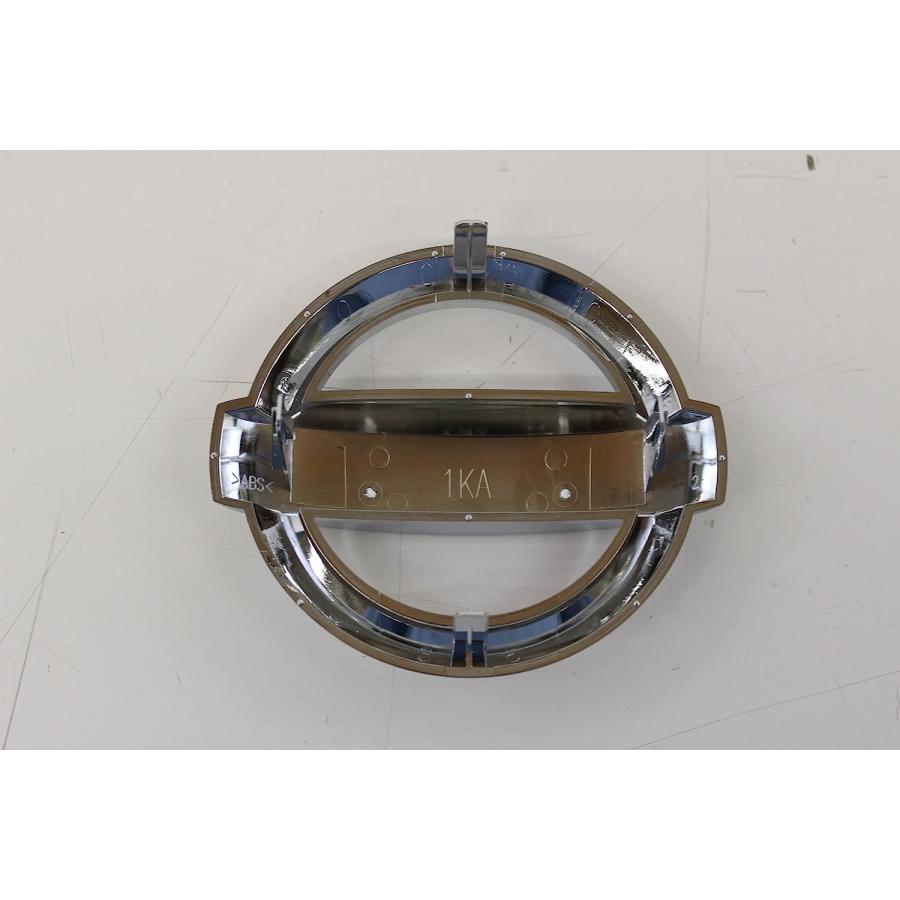 並行輸入品】NISSAN (日産) 純正部品 エンブレム フロント 品番62890