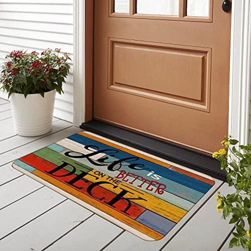 is Better On The Deck ドアマット ファームハウス デッキテーマ 17x30インチ レイクハウス 【AMERICAN】 デ 並行輸入品