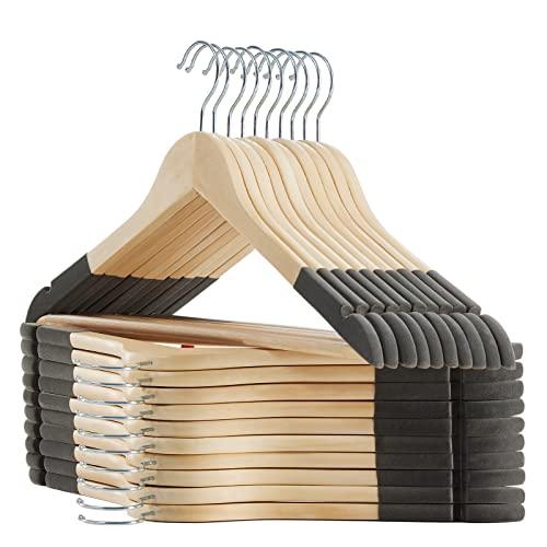 【並行輸入品】Solid Natural Wooden Coat Hangers, 20 Pack Heavy Duty Smooth Finの画像