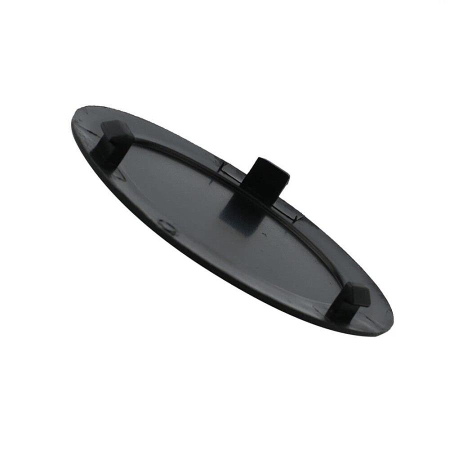 【並行輸入品】リアバンパーステップパッド 牽引ボールプラグ トレーラーヒッチカバー ダッジ・ラム 68495076AA 55077311AB対応 | ブランド登録なし | 09