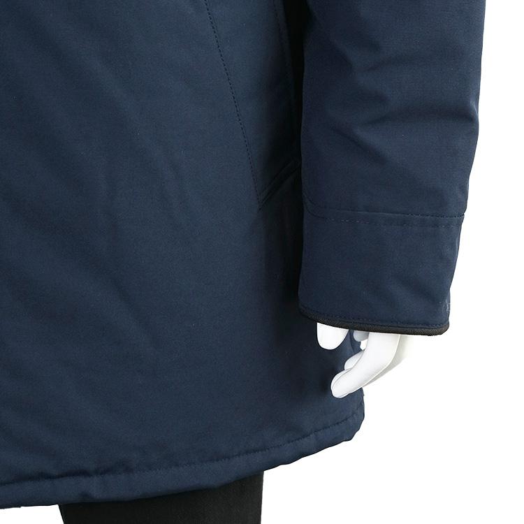 CANADA GOOSE（カナダグース） ダウンジャケット シャトーパーカ