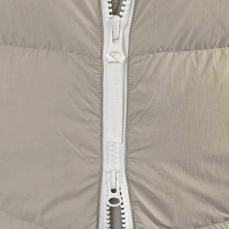 CANADA GOOSE（カナダグース） ダウンベスト ローレンス ホワイト