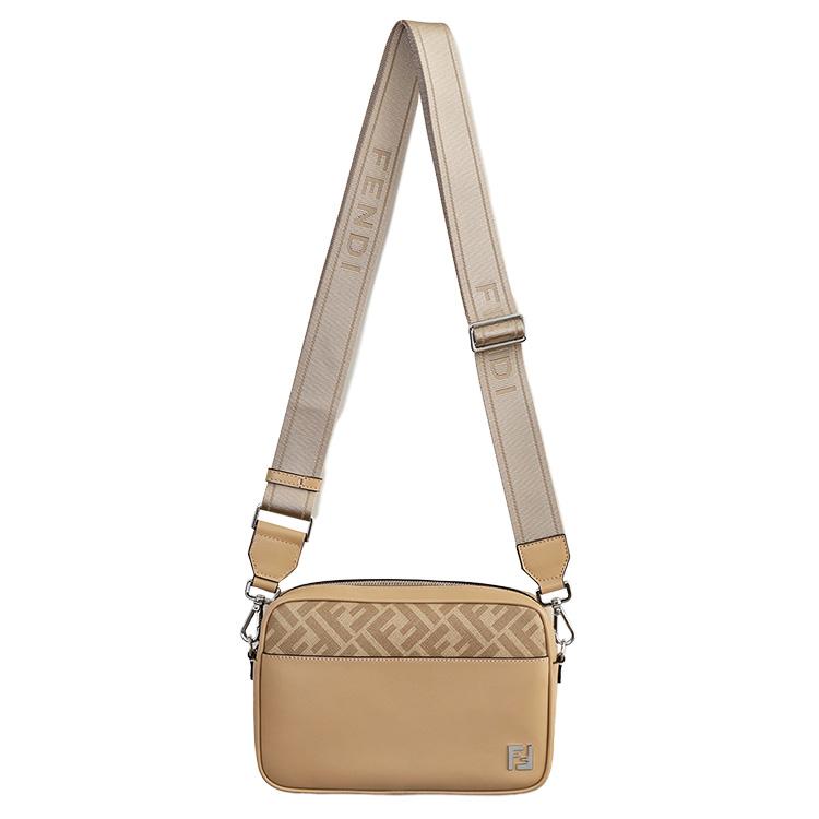 フェンディ FENDI スクエアFF カメラケース 7M0286-AV83-F19VEの画像