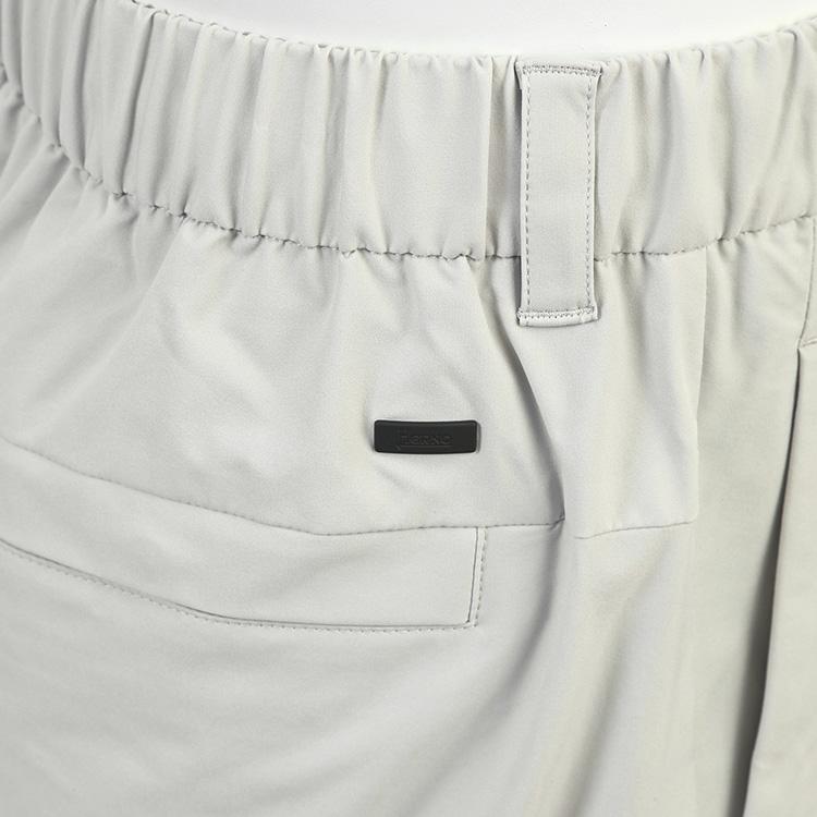 HERNO ヘルノ ショートカーゴパンツ ストレッチ バミューダ ハーフパンツ PT000182U-12503Z-1250 メンズ CHANTILLYの画像