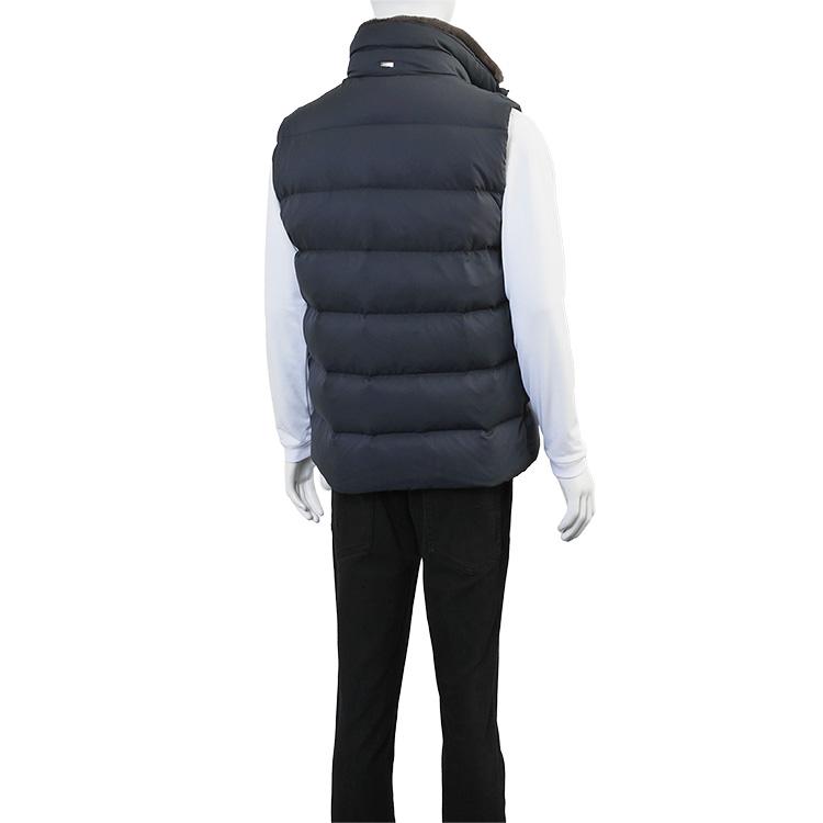 美品 ヘルノ ホワイトフォックスファー付き ライト ダウンベスト