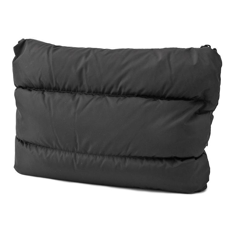 MONCLER CARADOC ラップトップケース 6B000-01-M7451-999 ブラックの画像