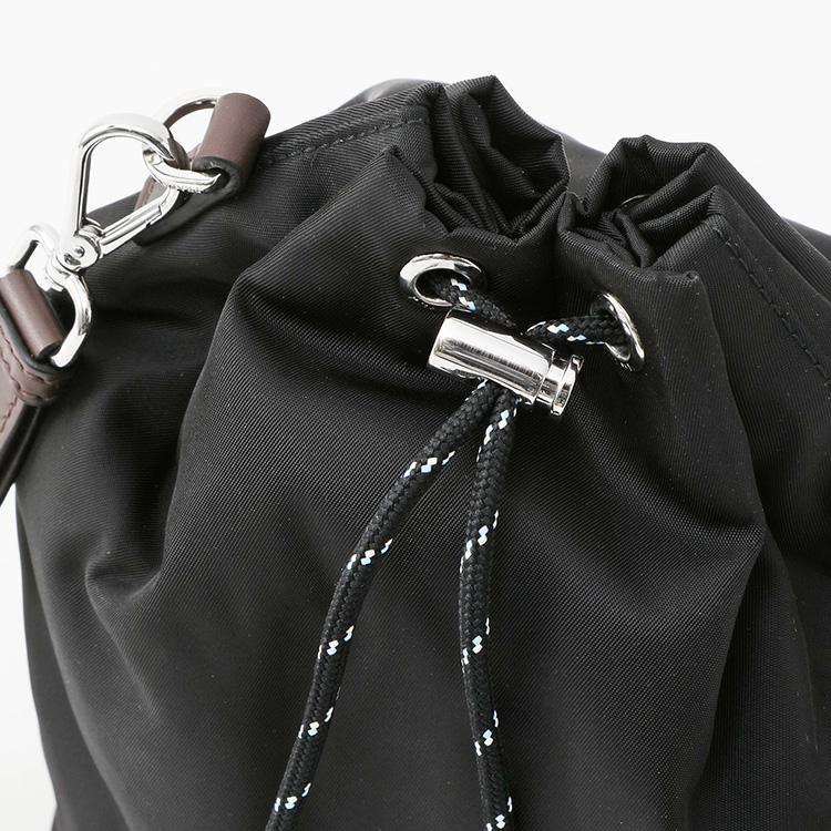 PRADA（プラダ） スピードロック Re-Nylon x レザー ポーチ 2NE067