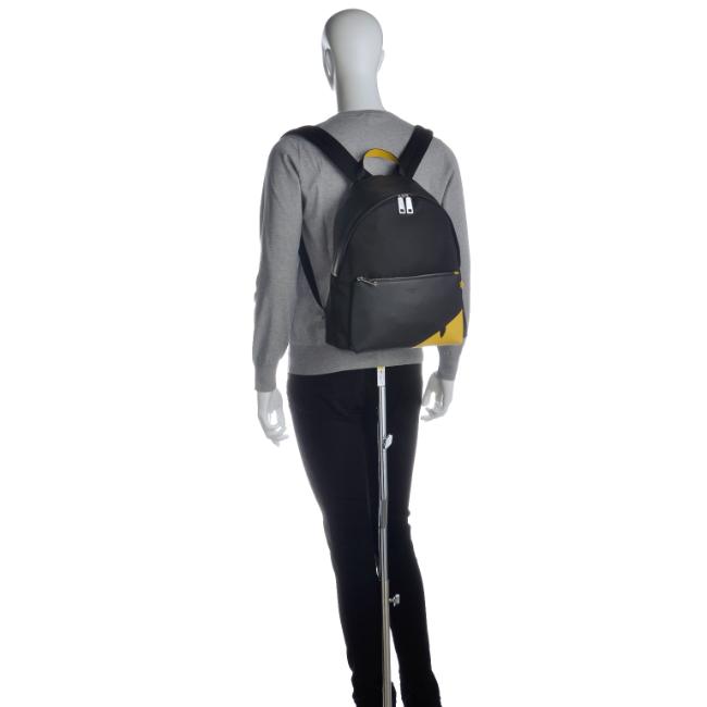 Fendi ロゴバックパック 保存袋付き メンズ デザイナー バックパック | FENDI JP