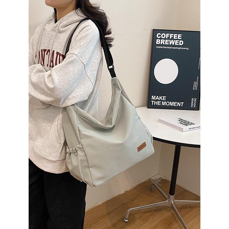 ショルダーバッグ 大きめ ファスナー レディース メンズ 軽い 斜め掛け 肩掛け | ブランド登録なし | 12