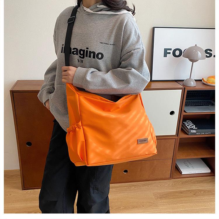 ショルダーバッグ 大きめ ファスナー レディース メンズ 軽い 斜め掛け 肩掛け | ブランド登録なし | 10