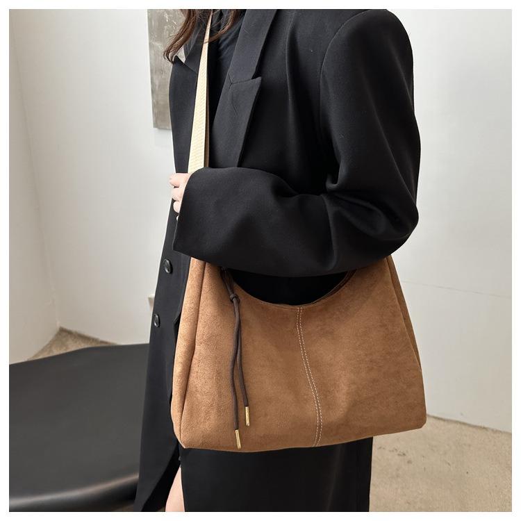 ショルダーバッグ レディース 軽い 斜めがけ 肩掛け カジュアル 通勤 通学 旅行 収納力 ミニバッグ おしゃれ 鞄 シンプル デイリー | ブランド登録なし | 17