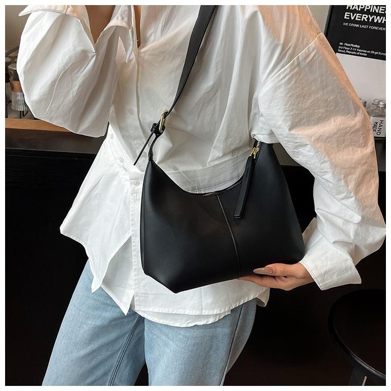ショルダーバッグ レディース 軽い 斜めがけ レザー 軽量 大きめ 小さめ 通勤 通学 鞄 カバン 革 人気 おしゃれ 20代 30代 40代 50代 | ブランド登録なし | 01