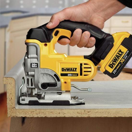 DEWALT 20V MAX ジグソー、コードレス (DCS331M1) : 輸入DIY・工具通販