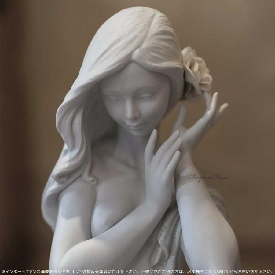 LLADRO（リヤドロ） 月灯りの夜に ホワイト 女性 限定制作数1000体