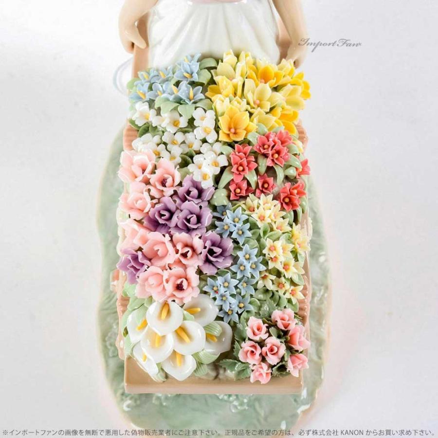 LLADRO リヤドロ 可愛いお花屋さん 荷車 少女 置物 01006251 LLADRO リヤドロ 可愛いお花屋さん 荷車 少女 置物 01006251