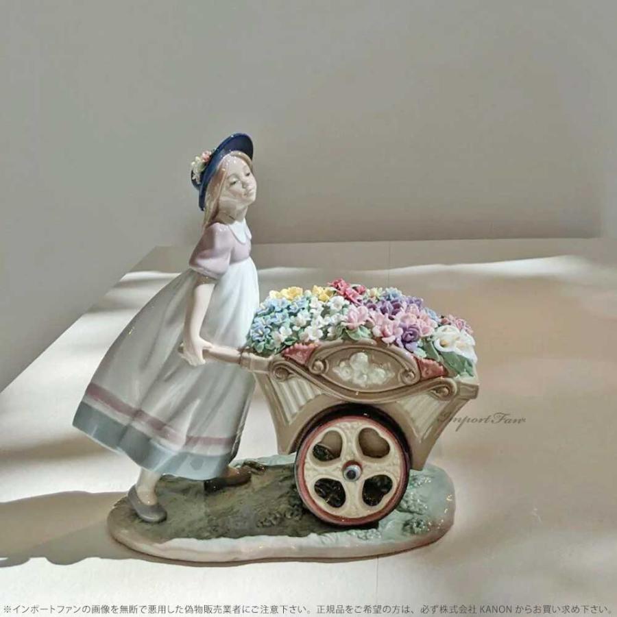 LLADRO リヤドロ 可愛いお花屋さん 荷車 少女 置物 01006251 LLADRO リヤドロ 可愛いお花屋さん 荷車 少女 置物 01006251