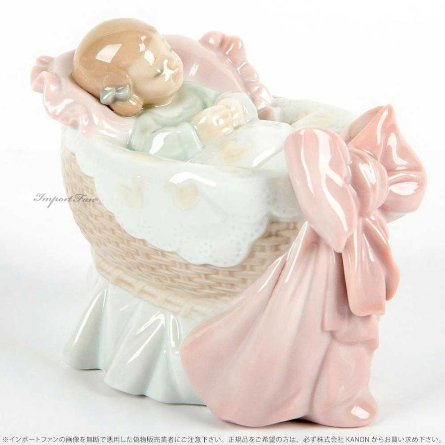 リヤドロ　スイートベビー(女の子) LLADRO リヤドロ スイートベビー 女の子 01006977 赤ちゃん・出産祝い