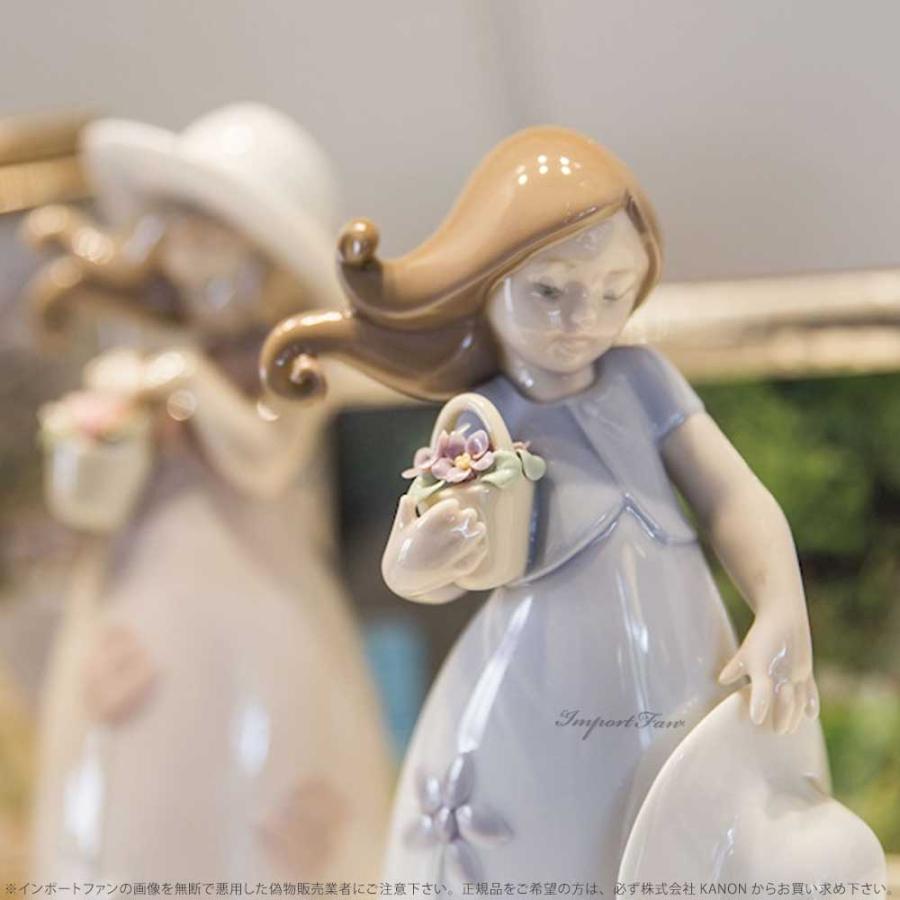 LLADRO リヤドロ リトル バイオレット 少女 01008043 LITTLE LLADRO リヤドロ リトル バイオレット 少女 01008043 LITTLE