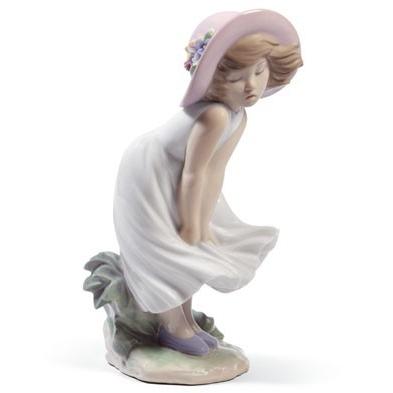 リヤドロ 風と遊ぶマリリン 01008630 LLADRO □祝福の日 | リヤドロ