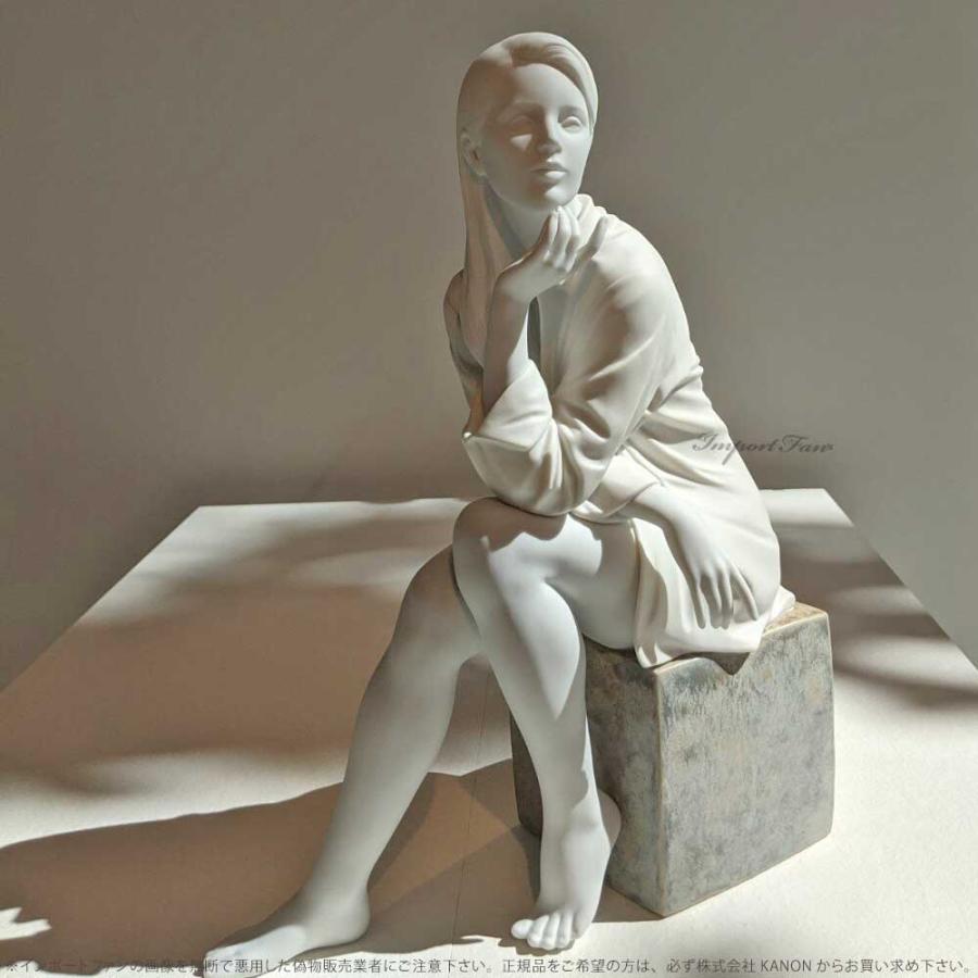 LLADRO リヤドロ もの思い 女性 マットホワイト 置物 01009243 LLADRO リヤドロ もの思い 女性 マットホワイト 置物 01009243