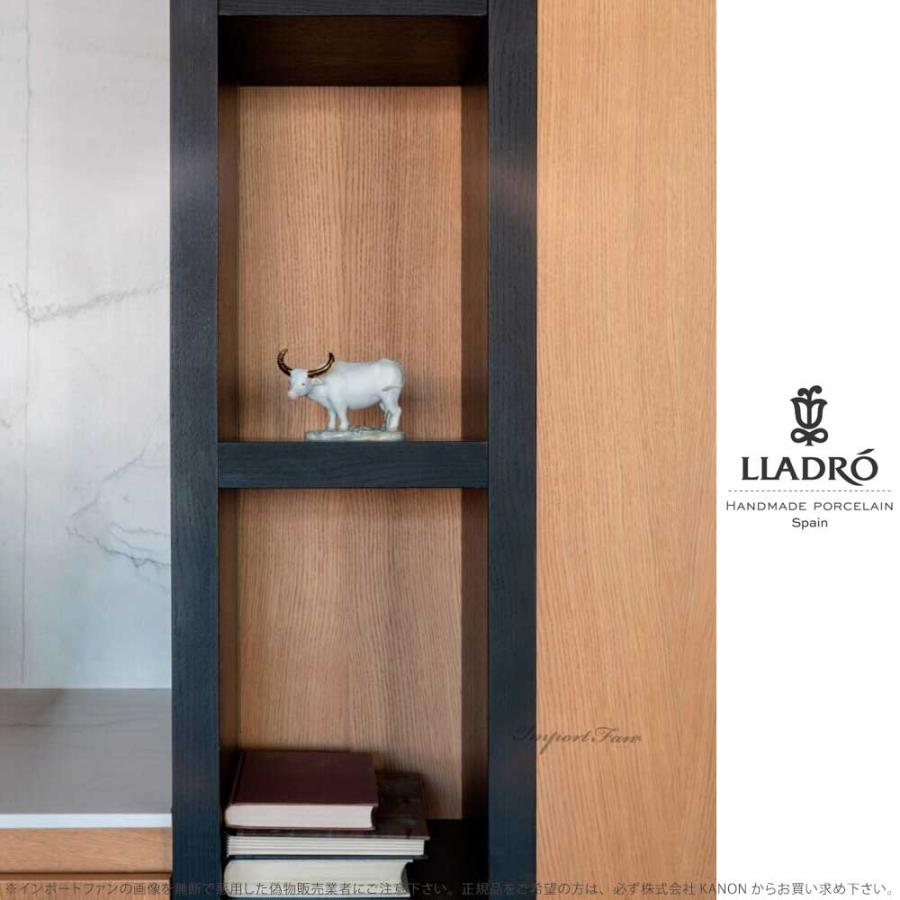 LLADRO リヤドロ 牛 小 丑 干支 ミニ ウシ オックス 01009489 LLADRO リヤドロ 牛 小 丑 干支 ミニ ウシ オックス 01009489