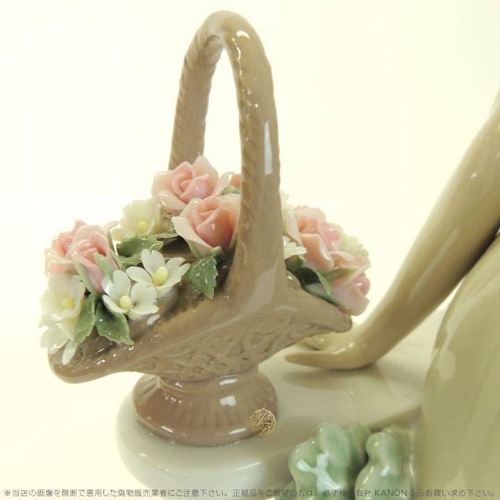 LLADRO（リヤドロ） 輝く時 女性 05378 LLADRO TIME FOR REFLECTION