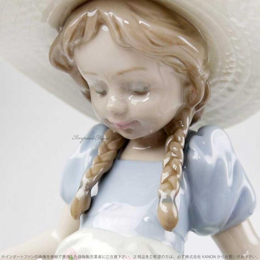 LLADRO リヤドロ たくさん摘めたよ! 少女 花 01006756 ギフト LLADRO リヤドロ たくさん摘めたよ! 少女 花 01006756 ギフト